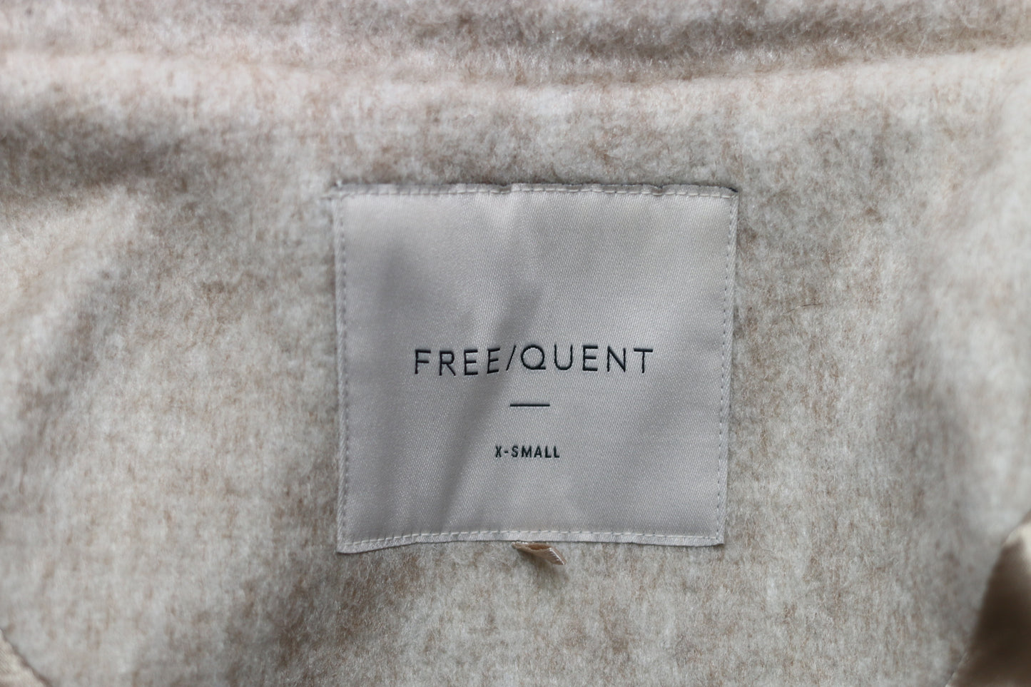 Free/Quent Meleret Beige Frakke