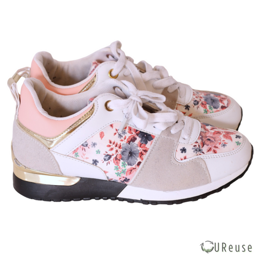 Hvide Blomstret Sneakers